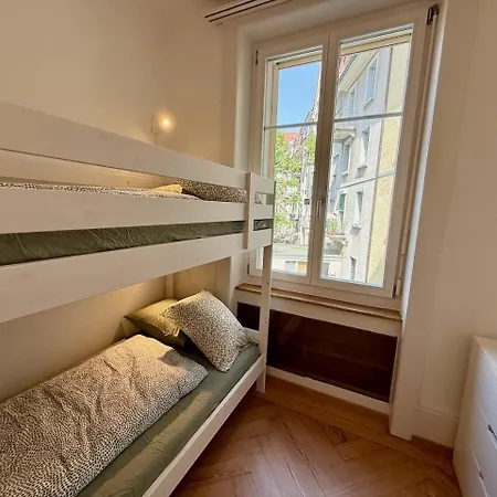 3 Bedroom At Apartment