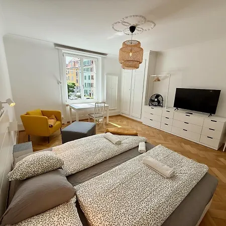 Apartment 3 Bedroom At *