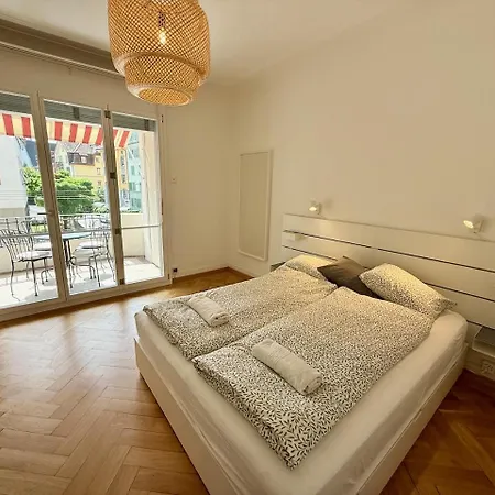 3 Bedroom At Apartment